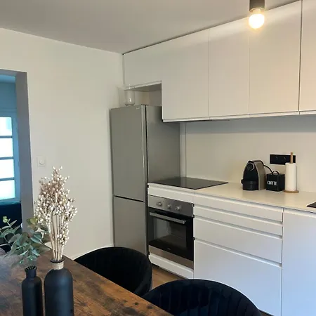 Cocon Chic - Place De La Comedie, Beaux Arts Apartment
